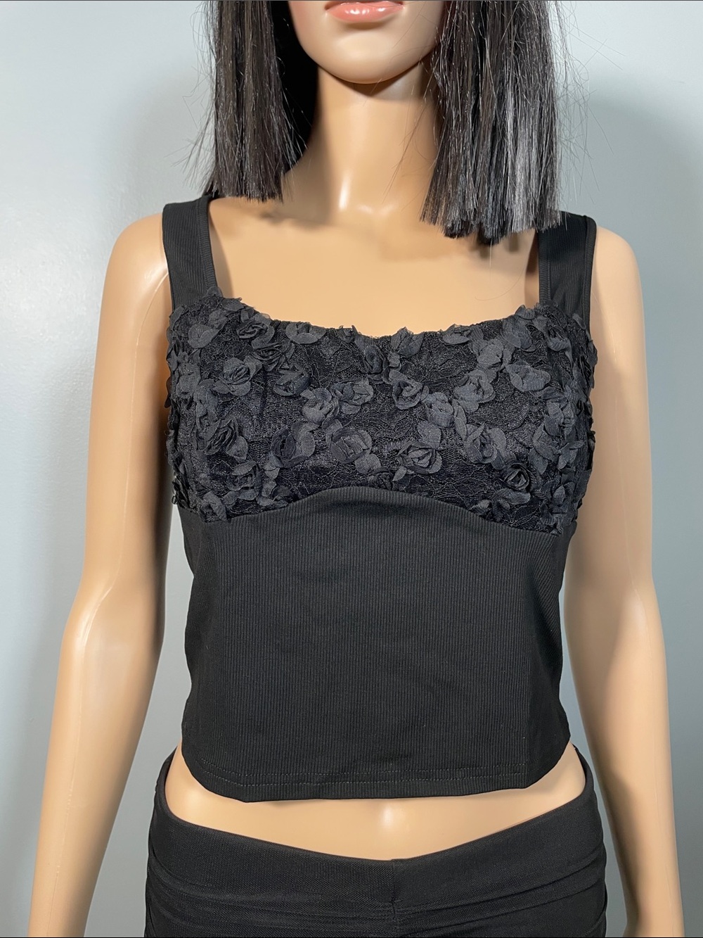Cider Black Floral Appliqué Camisole